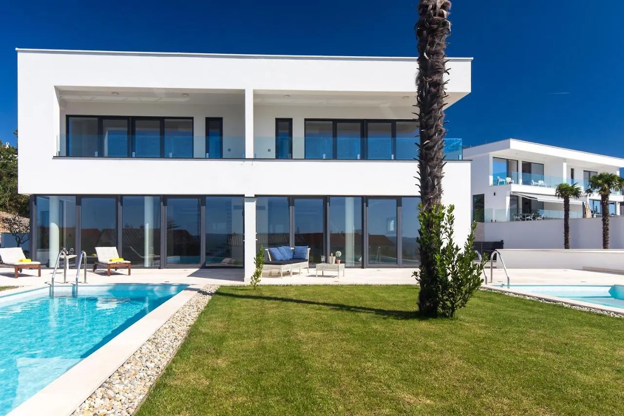 Villa Superior One Crikvenica 0*,  Croatia